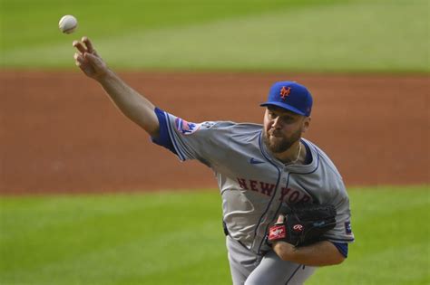 Mets aim to end 5-game road skid, play the Reds